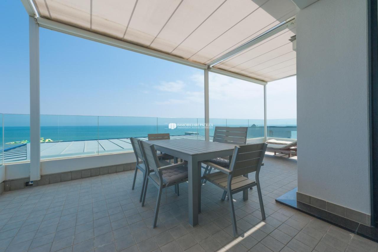 Residence Frontemar Lido di Jesolo Exterior foto