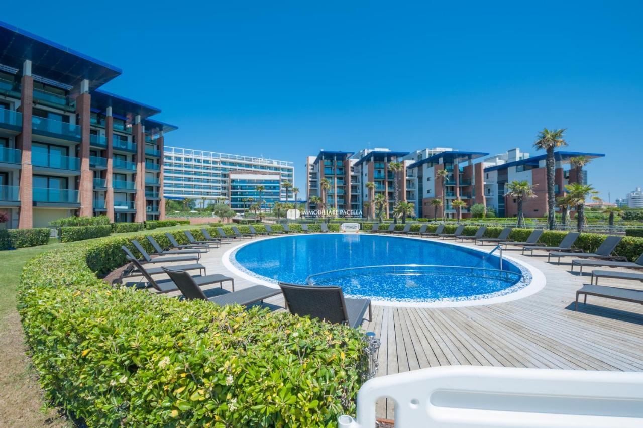 Residence Frontemar Lido di Jesolo Exterior foto